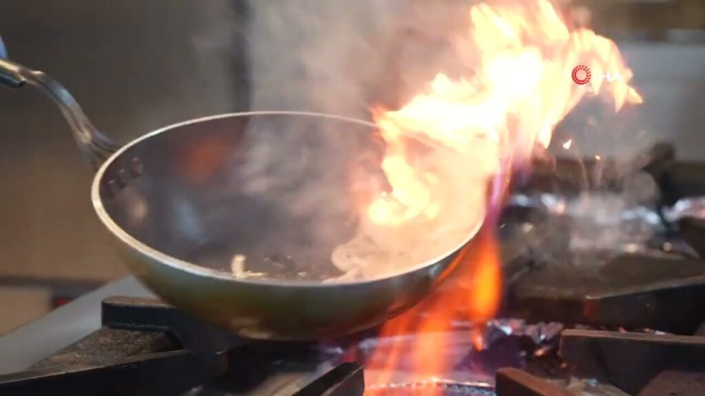 Trabzonspor, Hırvat futbolcu Mislav Orsic'in transferini bu video ile duyurdu