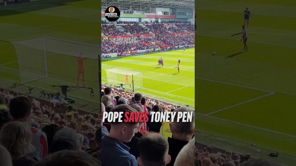 NICK POPE SAVES IVAN TONEY PENALTY 🧤 #shorts #nufc #toney #Brentford