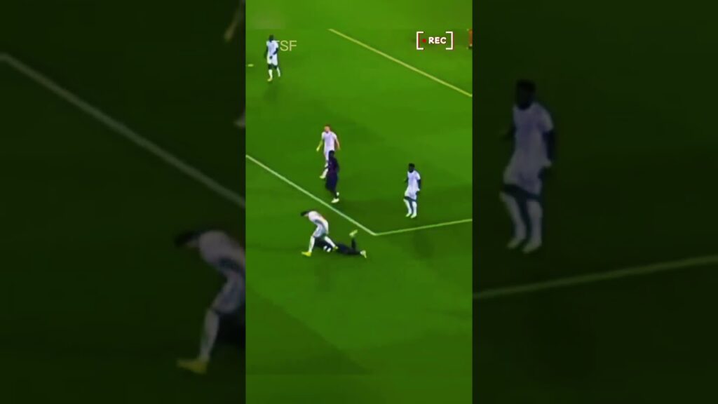 DEMBELE VS ALPHONSO DAVIES ⚽💫#dembele #fcbarcelona #fcbayern #shorts