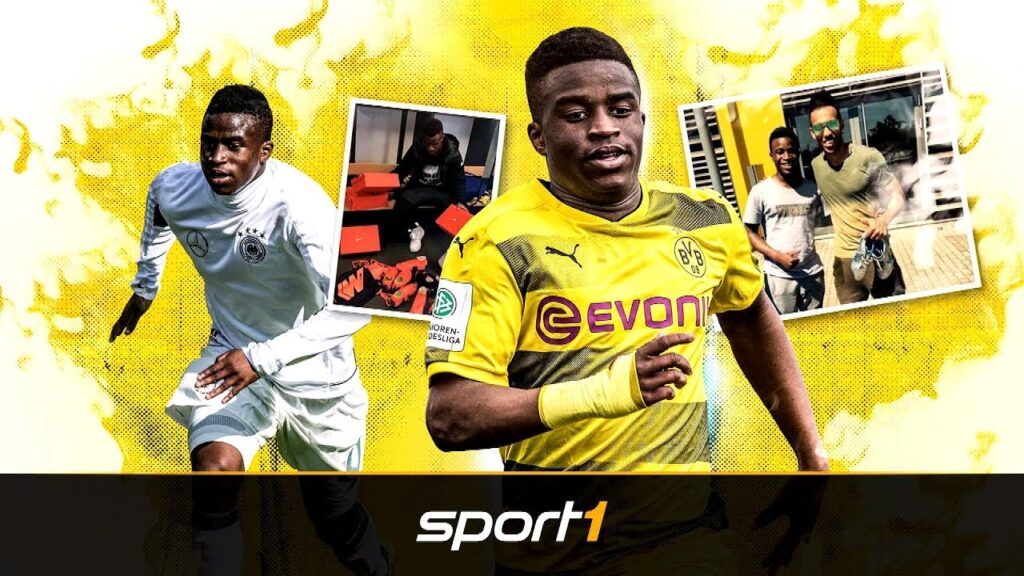 Moukoko bricht sein Schweigen! So tickt das Wunderkind privat | SPORT1