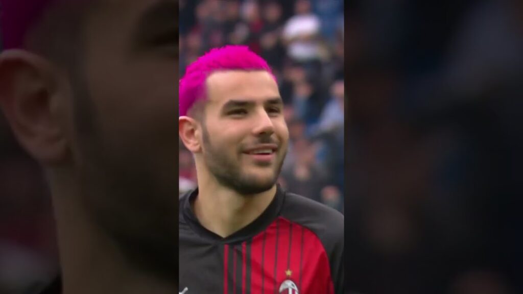 Giroud couldn't handle Theo's new hairstyle 😂 #shorts