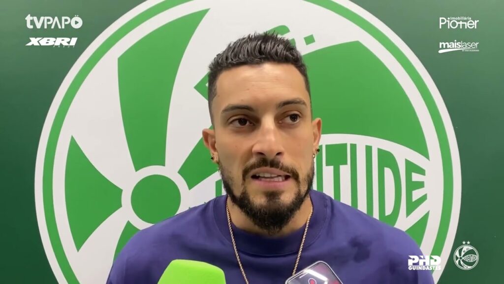 ALEX TELLES VISITA O ALFREDO JACONI