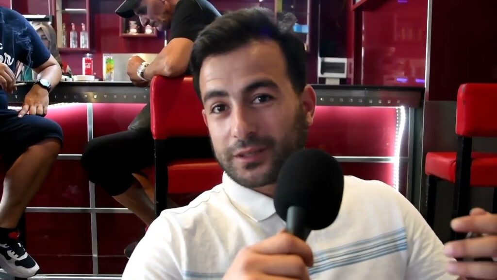 من الأفضل حكيم زياش أو يوسف المساكني؟ الجماهير الجزائرية تختار