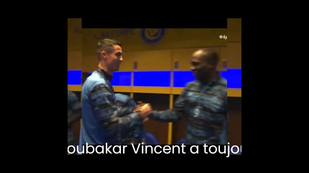 CRISTIANO RONALDO est très content de rencontrer Aboubakar Vincent