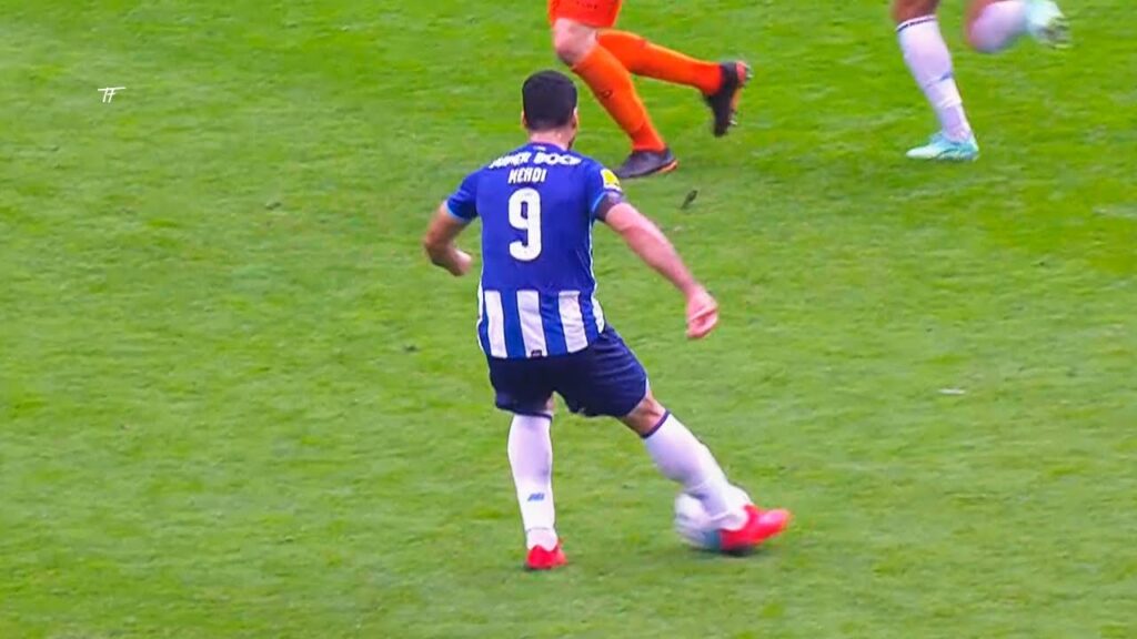 The Art of Passing by Mehdi Taremi