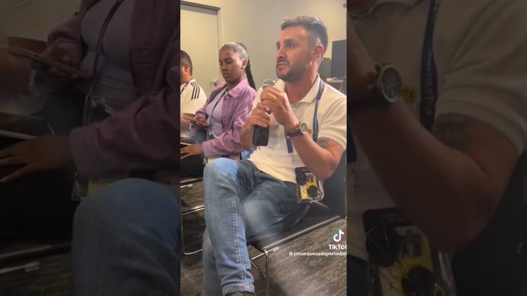 MOMENTO EN QUE PERIODISTA TICO LE DICE SUS VERDADES A LUIS FERNANDO SUÁREZ😱