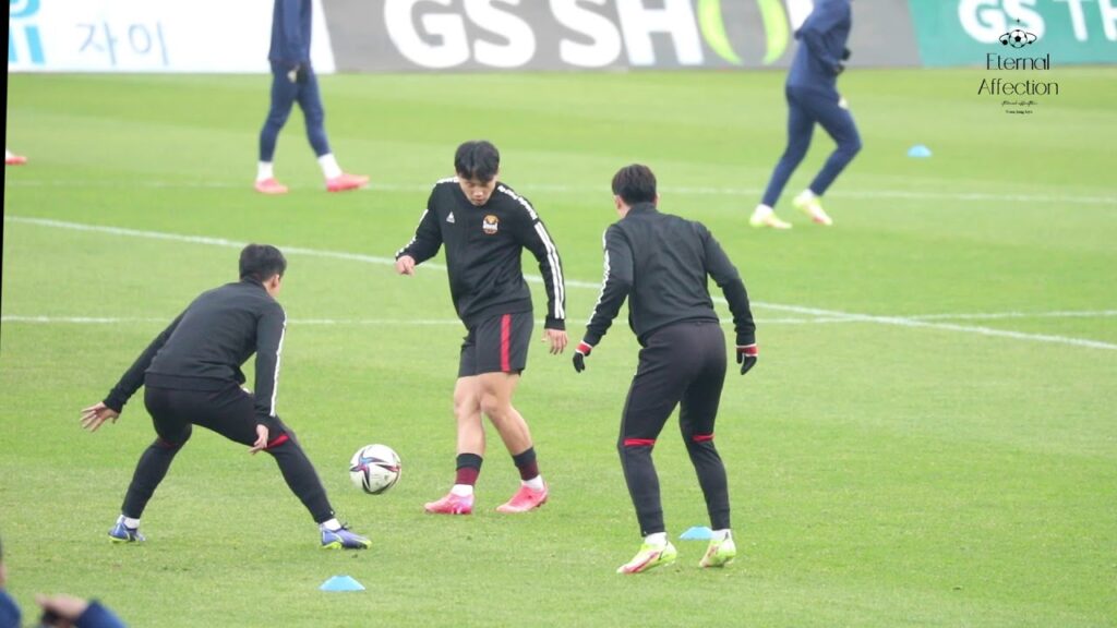 211228 FC서울vs강원 윤종규 경기전 직캠