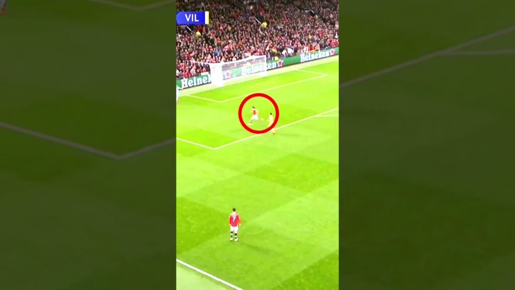 Lazy Ronaldo 🤬!! respect Cavani👏