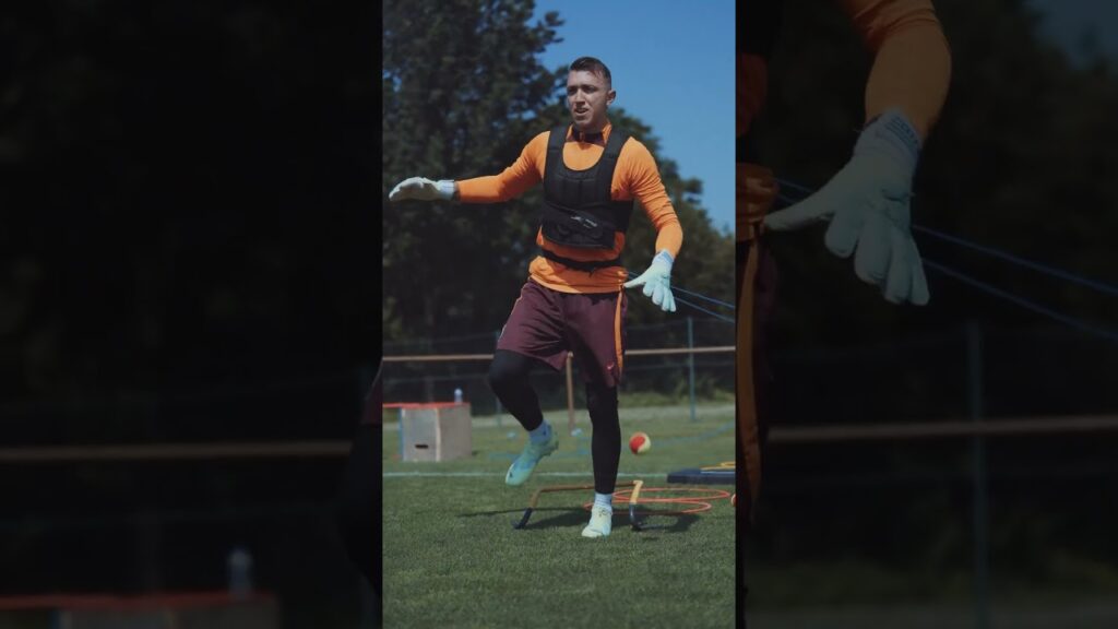 Fernando Muslera, yeni sezona hazırlanıyor! 💛❤️ #galatasaray #muslera #shorts