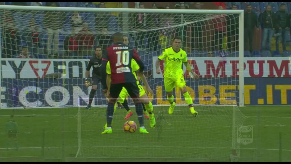 Il gol di Ntcham - Genoa - Bologna - 1-1 - Giornata 26 - Serie A TIM 2016/17