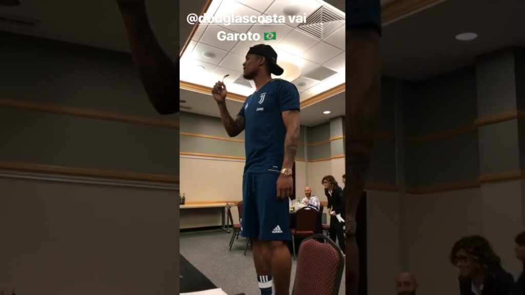 Rodrigo Bentancur, esordio da cantante alla Juventus