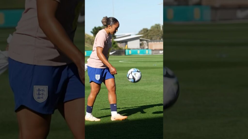 James & Bronze Skill School 🤩 #Shorts