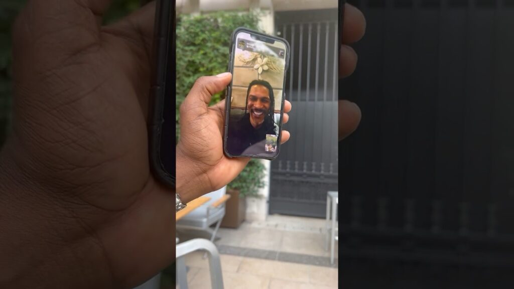 Rigobert Song confirme à l’artiste ivoirien Lil Jay que le Cameroun sera bien présent à la CAN 2024