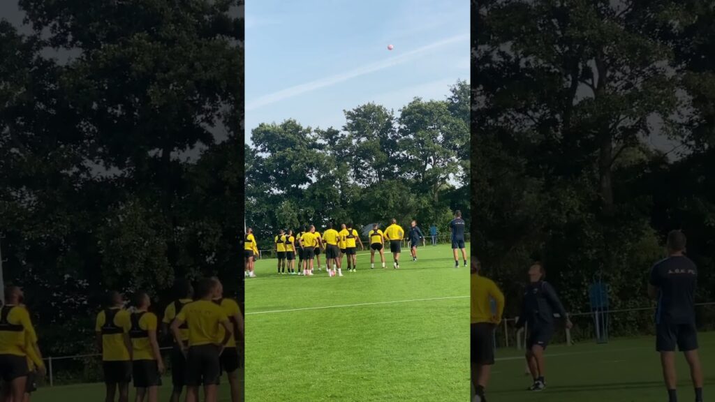 Πανηγυρισμοί για το... Τέλειο Κοντρόλ του Μοχαμάντι στην Προπόνηση της ΑΕΚ | enwsi.gr