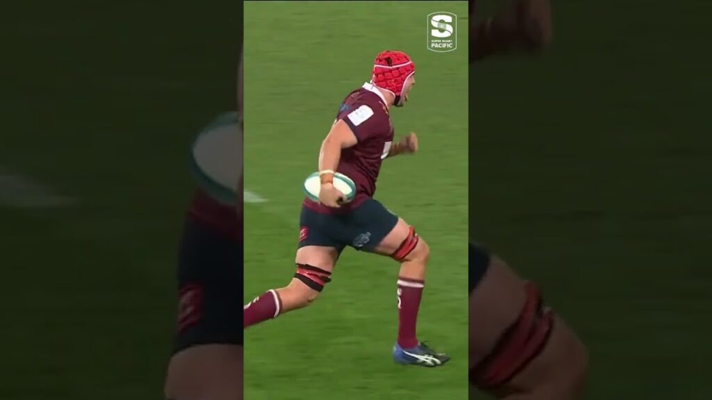 YER A CHARGER HARRY! #SuperRugbyPacific #Shorts