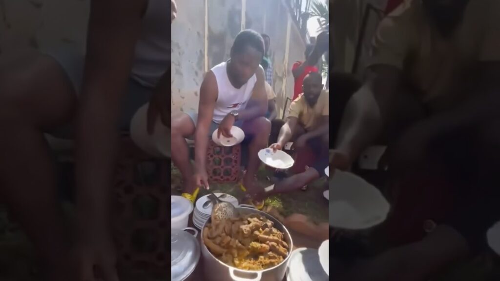 Voici comment Jean II Makoun a célébré son anniversaire dans son quartier ! 😍😍🇨🇲🦁