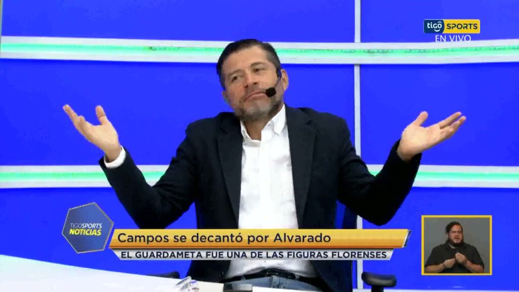 Toda la razón para Jeaustin Campos, ayer Esteban Alvarado hizo un partidazo