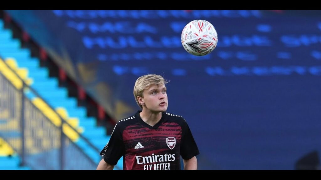 ARSENAL LOAN REPORT: I WILL SAY IT AGAIN, MATT SMITH IS GOING TO HAVE A GOOD CAREER. ARSENAL LOAN REPORT: I WILL SAY IT AGAIN, MATT SMITH IS GOING TO HAVE A GOOD CAREER.