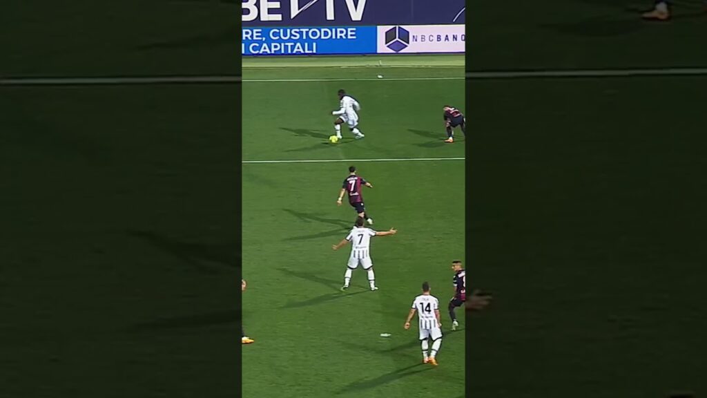 Iling Jr with the skill and Milik with the goal ⚽️💥