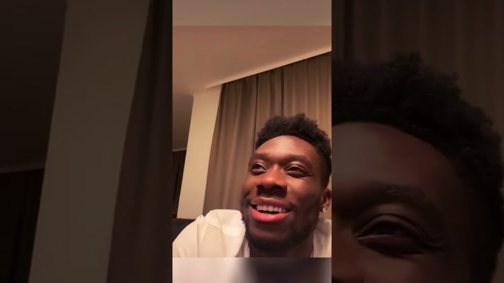 I think Alphonso Davies & his girlfriend like cussing a little.. 😂