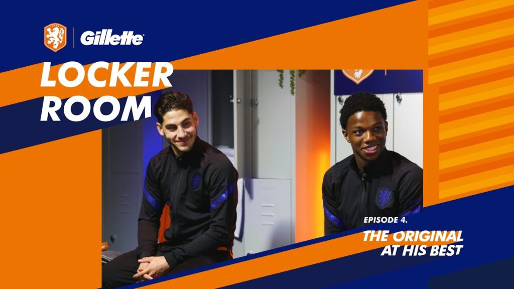Locker Room #4 | "Ik lees Fifty Shades of Grey" 📖👀 | (Tyrell Malacia, Ludovit Reis, Maarten Paes)