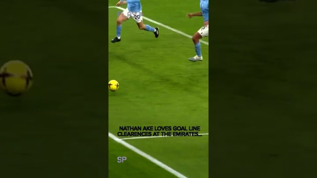 Nathan Ake Loves Goal Line Clearences at the Emirates...#shorts #nathanake #emiratesstadium #mciars