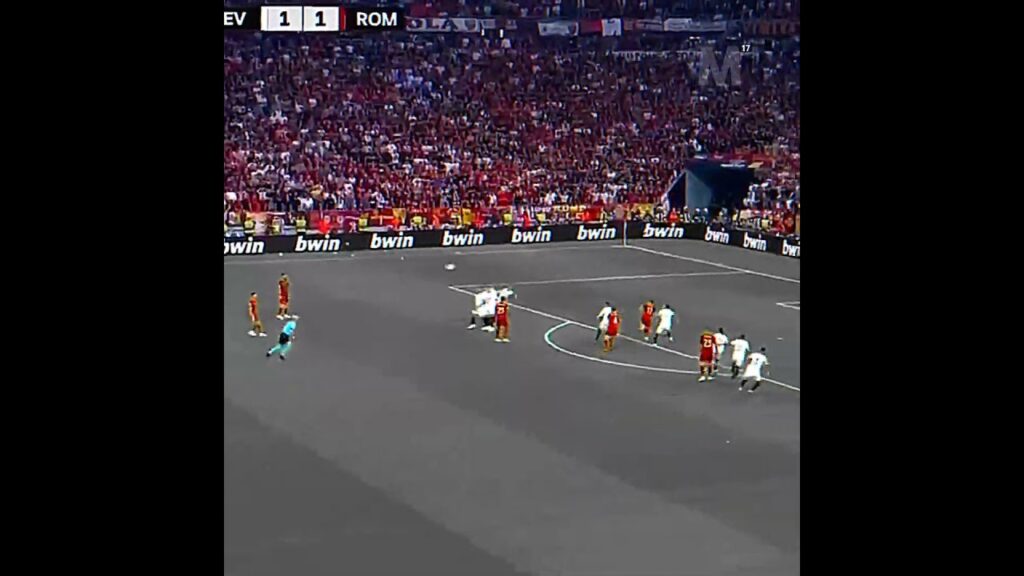 Yassine Bounou was the hero against Roma in UEL final | 01/06/2023 |