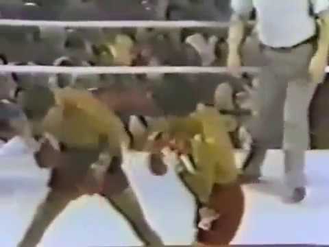 Alexis Arguello vs Jose Luis Ramirez