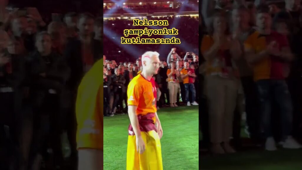 Nelsson şampiyonluk kutlamasında sahaya çıkıyor #galatasaray #champion #cimbombom