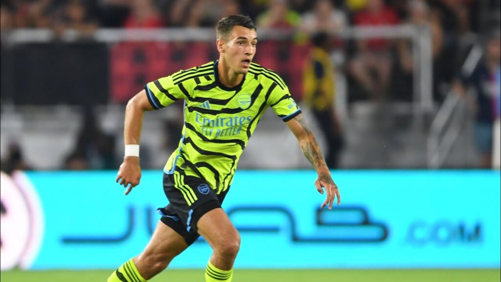 Jakub Kiwior - left footed CBs are GOLD DUST ✨