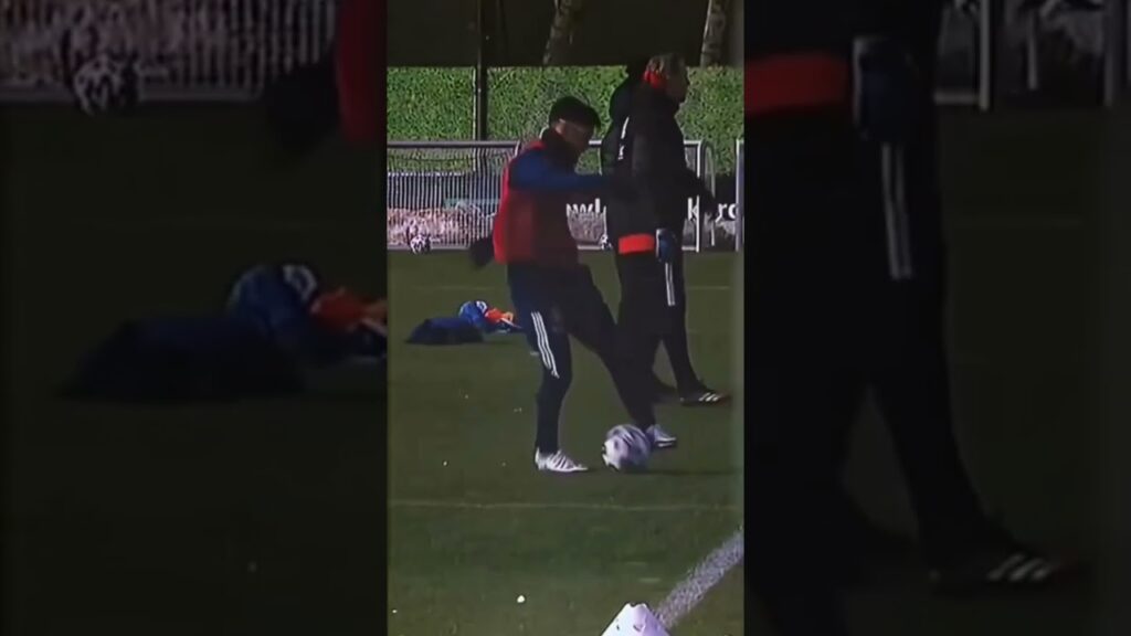 Antony spin😵🤙🏼🇧🇷 #footballshorts #edit #viral#shorts #football