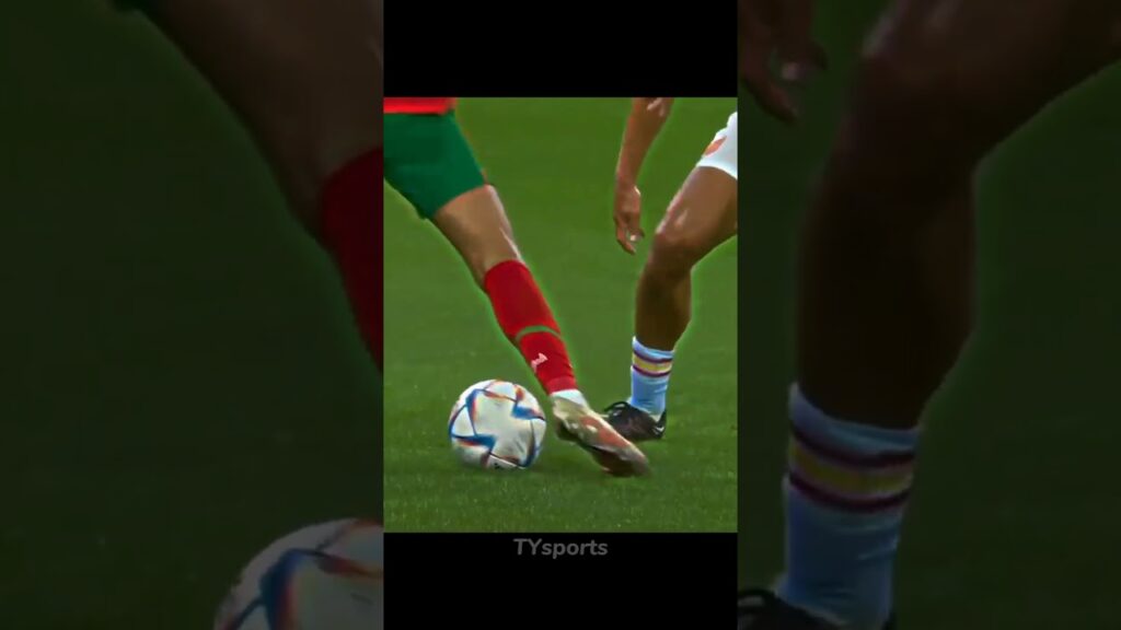 Sofiane Boufal Body Feint skills#shorts #football #youtube