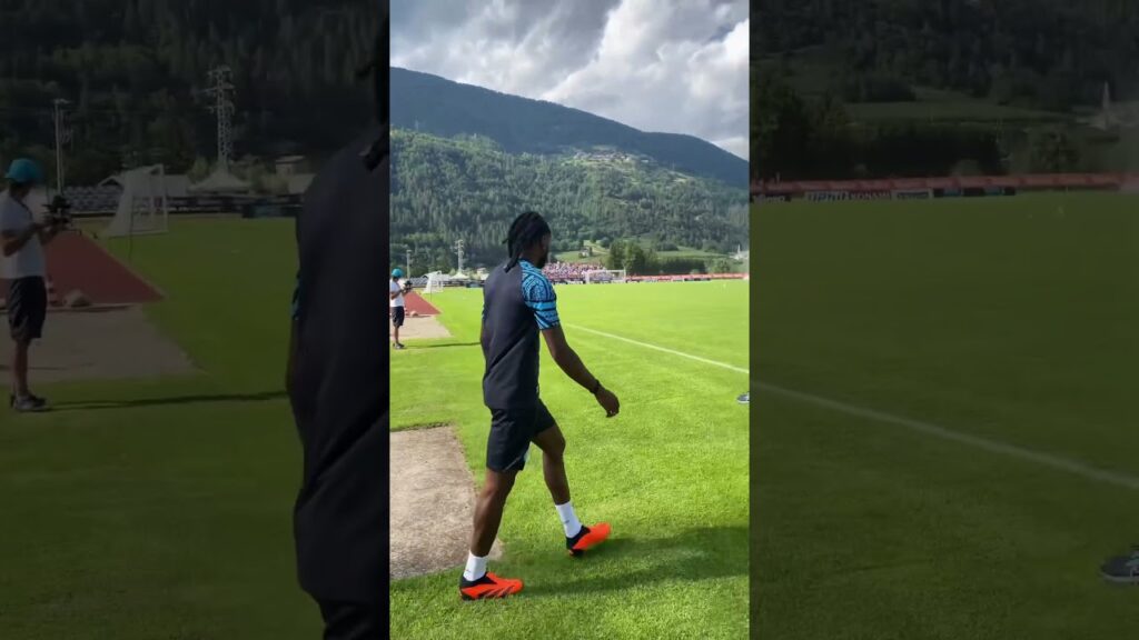L’arrivée de du boss Zambo Anguissa à l’entraînement du Napoli