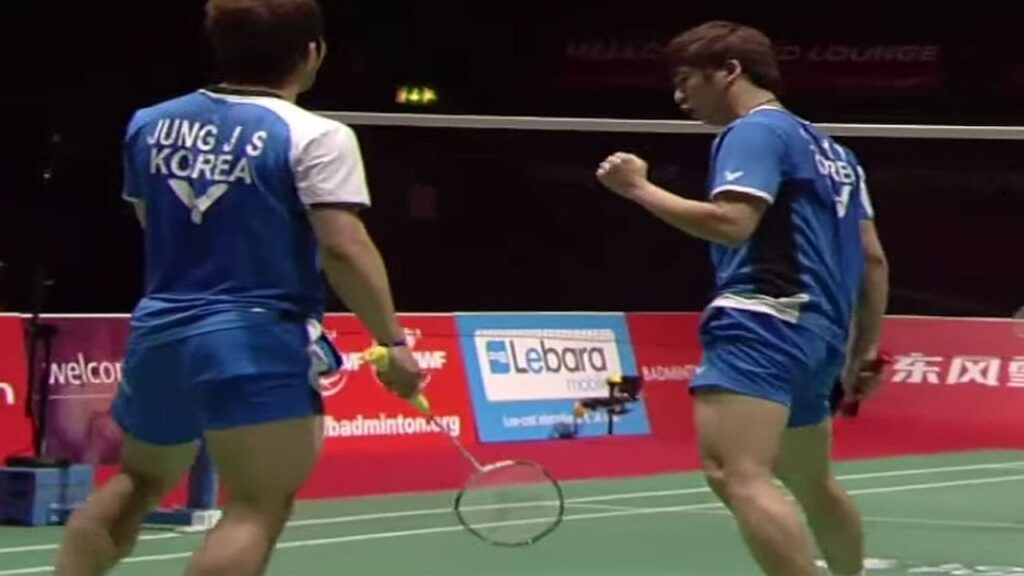 Cai Y/Fu H. v Jung J.S /SH.Lee Y.D |MD-SF| Yonex BWF World Champ. 2011