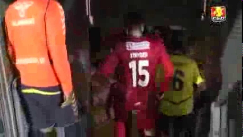 Backstage: Tæt på Jens Stryger Larsen