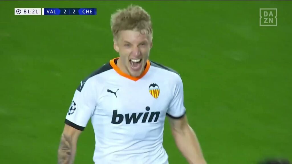 Wollte er den so machen? - Daniel Wass mit sehenswertem Treffer | DAZN