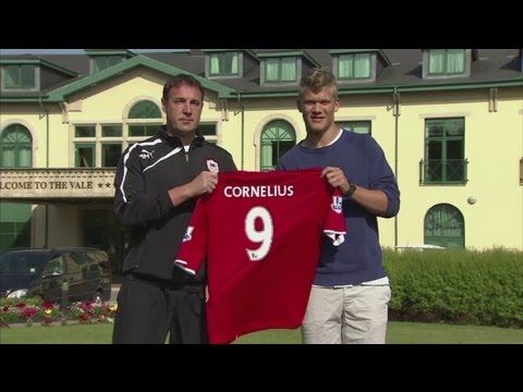 Cardiff City FC unveil Andreas Cornelius