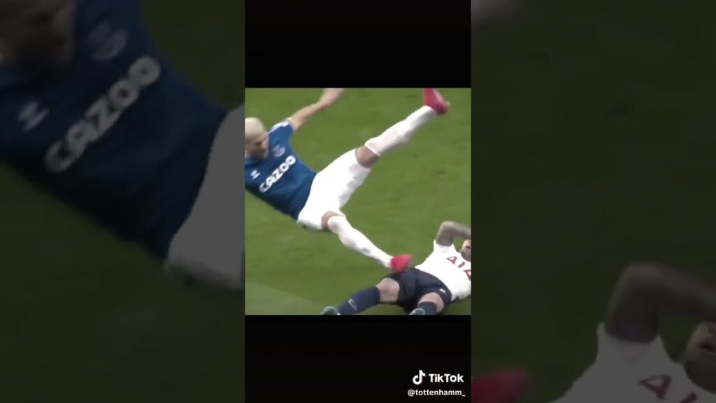 Cristian Romero will stay at Tottenham this season 💫🔝 INSANE Defensive Skills