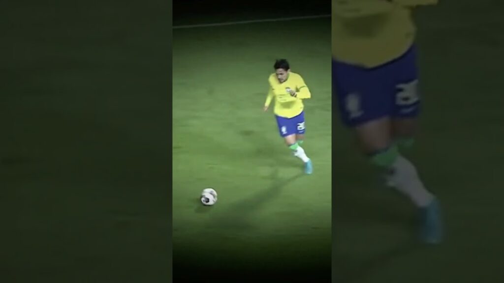 نايف أكرد - Nayef Aguerd