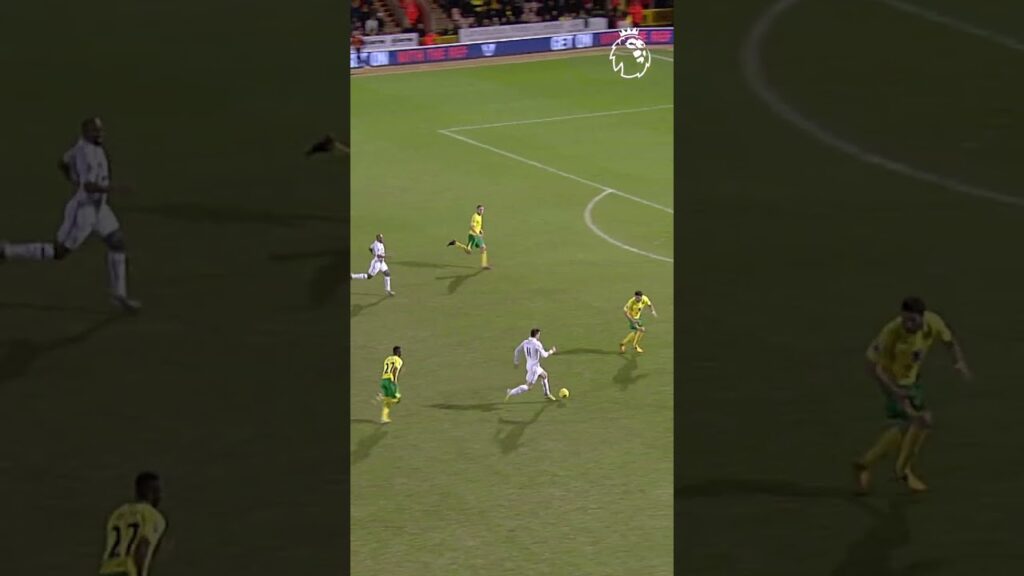 INCREDIBLE speed & finish from Gareth Bale