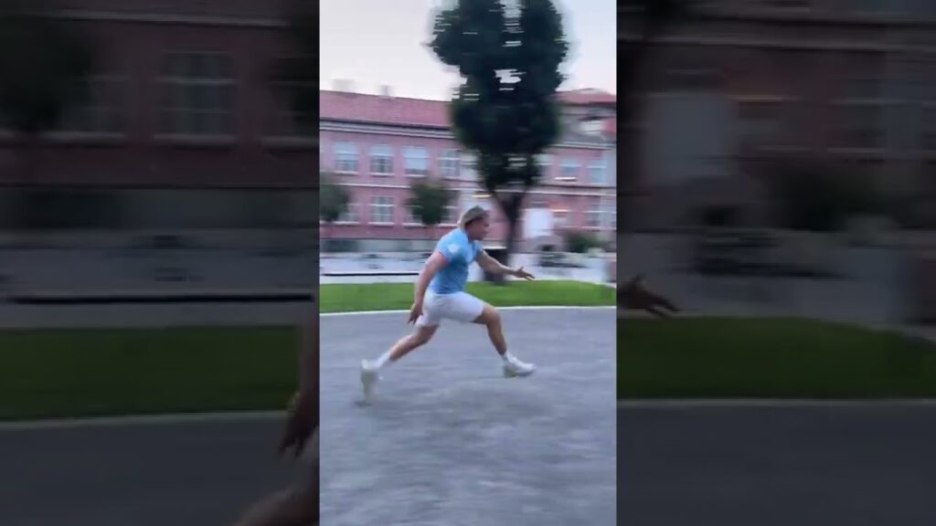 Haaland nunca para de correr 😂 | #shorts