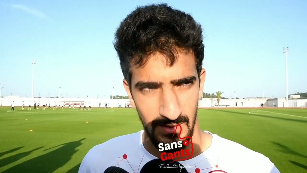 محمد علي بن رمضان: مباراة الجزائر رسمية وليست ودية وهذا تعليقي على تغيير مركزي