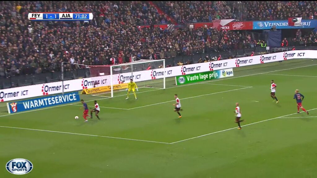 GOAL | Kasper Dolberg. Feyenoord - Ajax 1 - 2