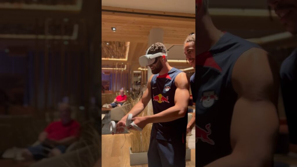 How to do a DIVING HEADER by Joško Gvardiol 🏊‍♂️🤣