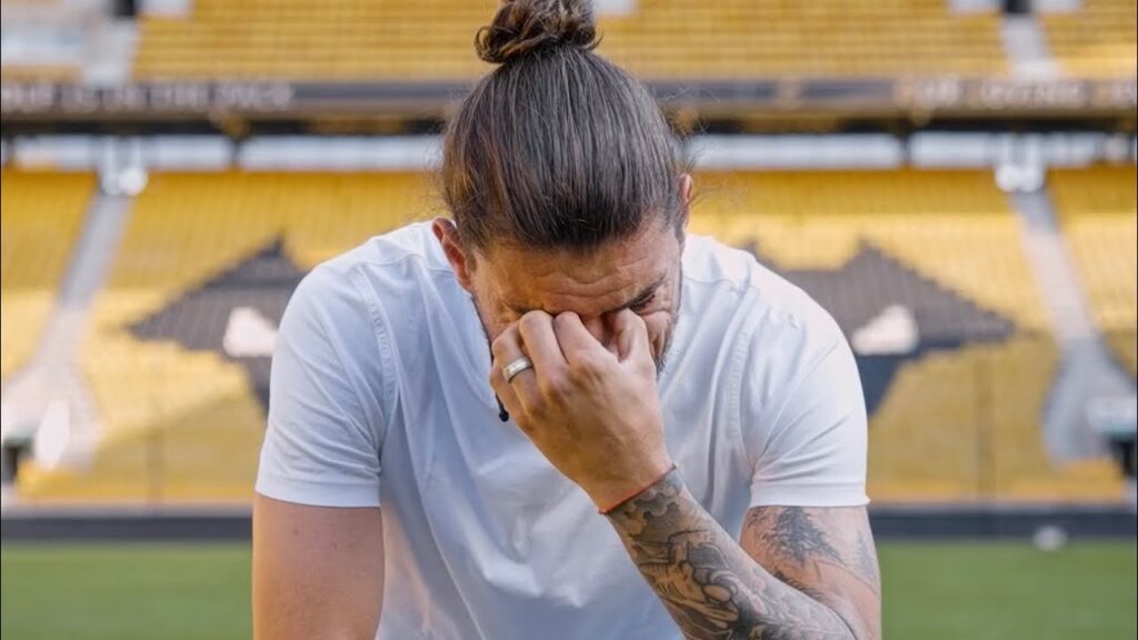 Goodbye Ruben 😭 Neves Leaves Wolves