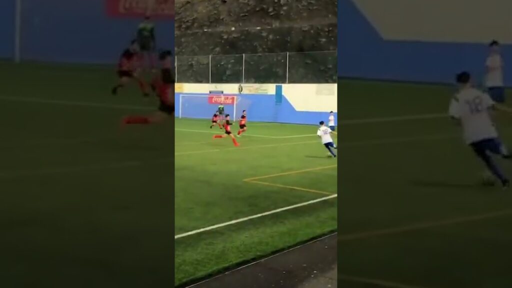 ESTA CHILENA ES MEJOR que LA DE LUUK DE JONG