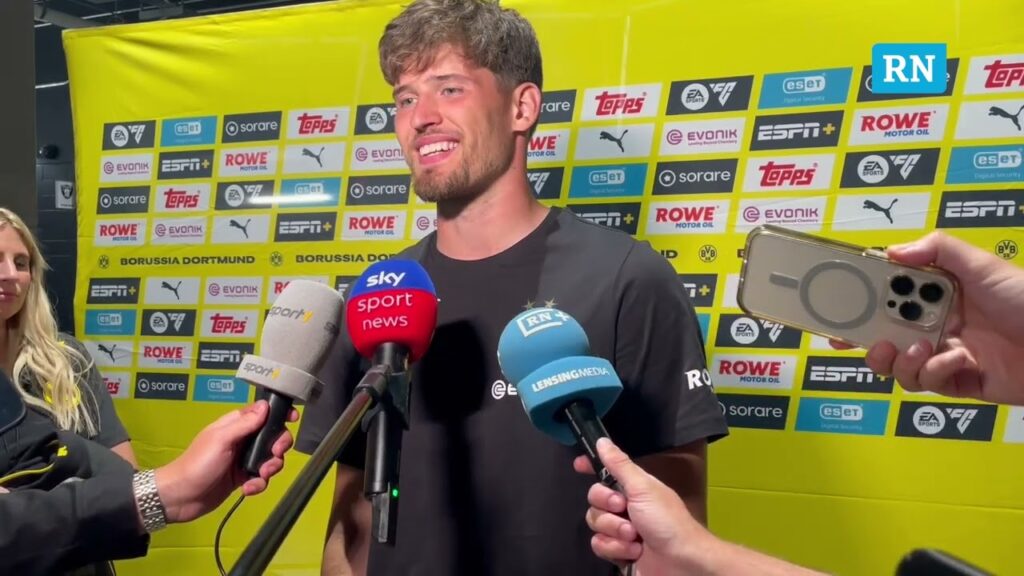 BVB-Torhüter Gregor Kobel über das 3:2 gegen Manchester: "Unser bislang bestes Spiel"