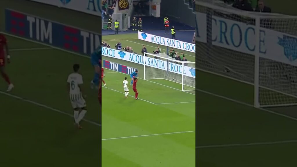 An absolute gem from Paulo Dybala 🇦🇷