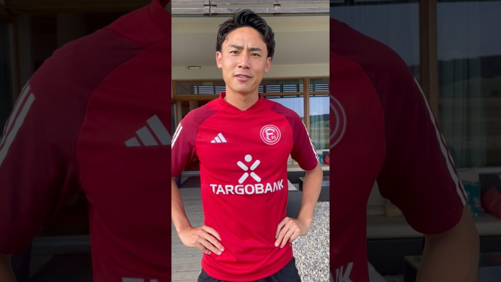 DAILY QUESTION | Erstes Date? ❤️🍸 | #shorts #f95 #fragedestages #田中碧