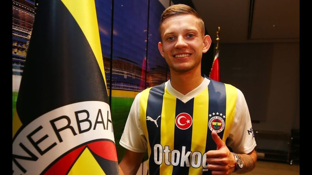 Hoş geldin Szymanski, hoş geliyorsun Livakovic, hoş gelir misin Becao, hoş gelecek Zaha! Fenerbahçe.